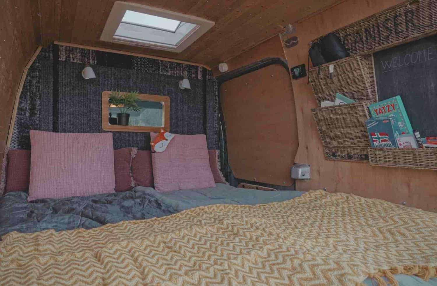 Campervan Marco Polo bed